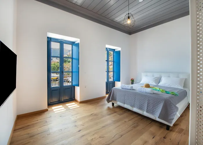 Porto Harani Seaside * Sými